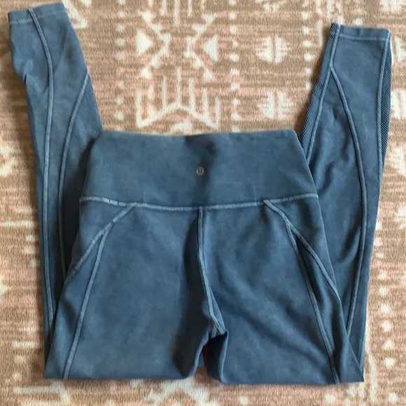 Lululemon Wunder Under HR Tight 28" Rib sz 6 - Picture 8 of 10